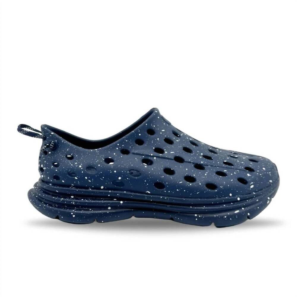 NEW KANE FOOTWEAR women's revive active sneakers in navy
